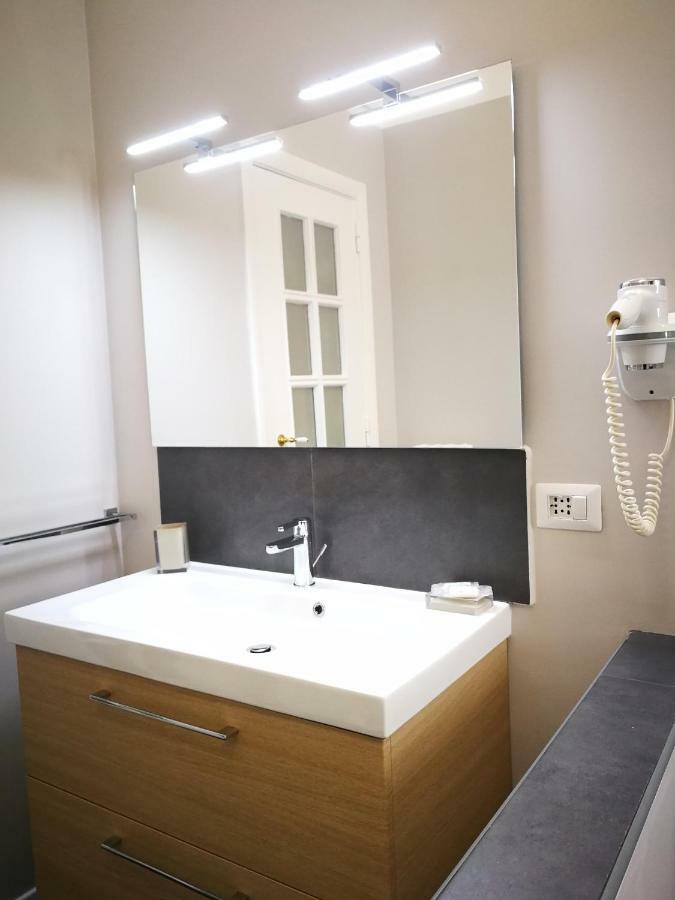 Carulli 69 - Flexible Check-In Apartments Bari Exterior photo
