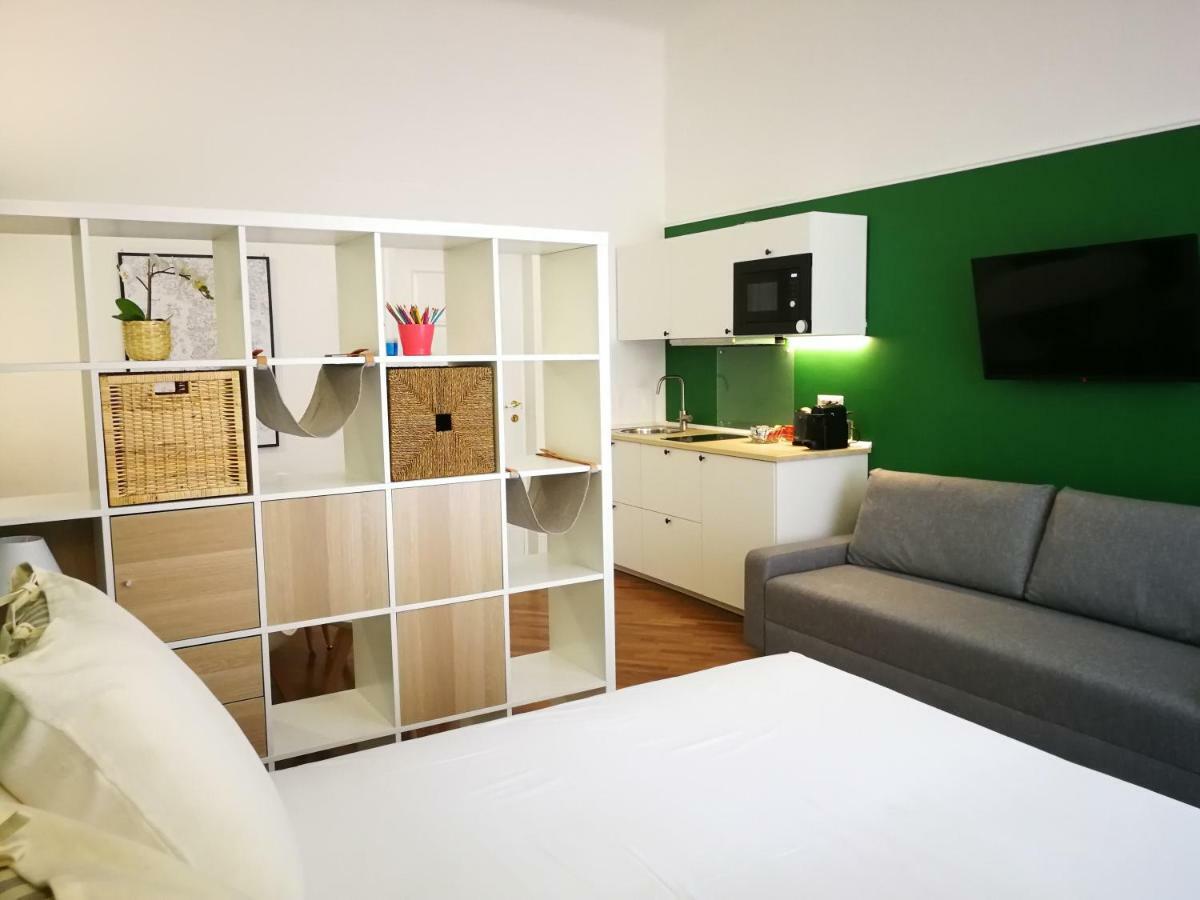 Carulli 69 - Flexible Check-In Apartments Bari Exterior photo
