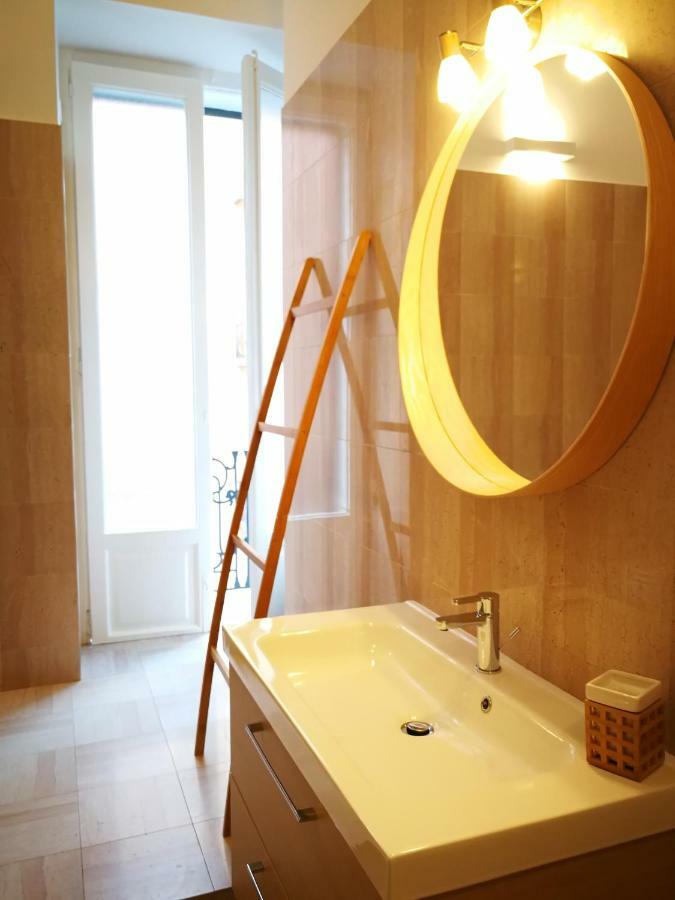Carulli 69 - Flexible Check-In Apartments Bari Exterior photo